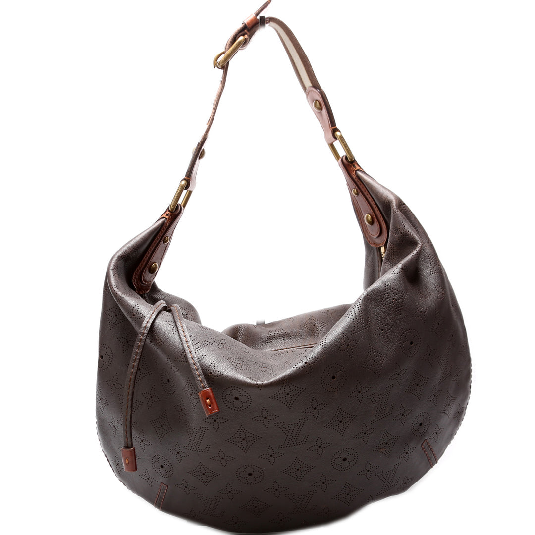 LOUIS VUITTON LV Mahina Leather Onatah GM hobo bag Aubergine (deep plum-purple) Monogram