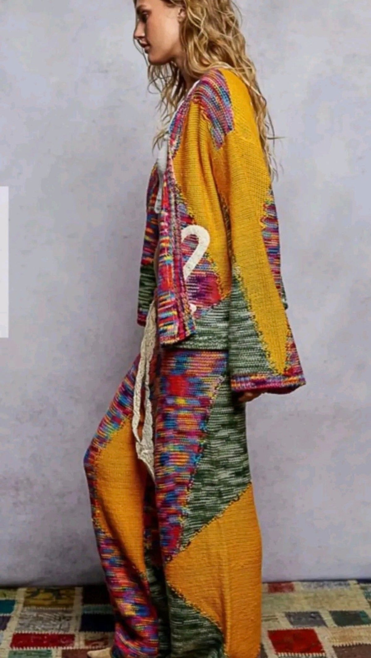 POL PEACE DAY 52 COLORFUL OPEN CARDIGAN (M) & MATCHING
JOGGERS (L) SET