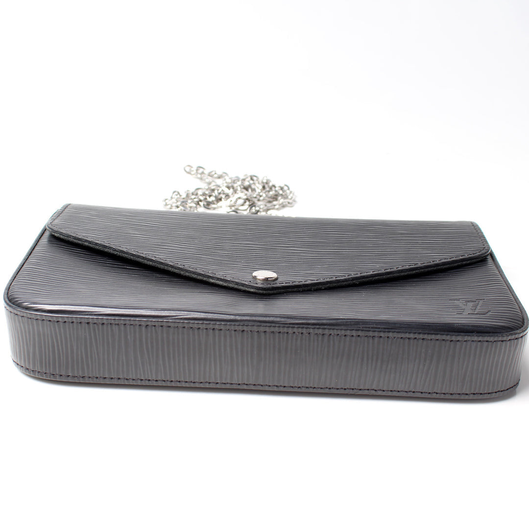 LOUIS VUITTON LV Pochette Félicie in Black,
EPI leather With a Silver-Tone Chain Strap