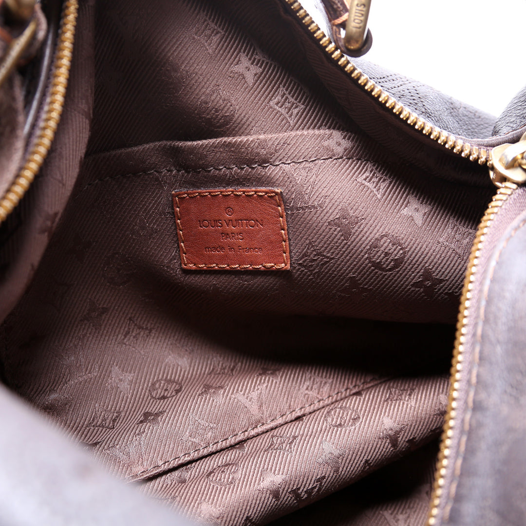 LOUIS VUITTON LV Mahina Leather Onatah GM hobo bag Aubergine (deep plum-purple) Monogram