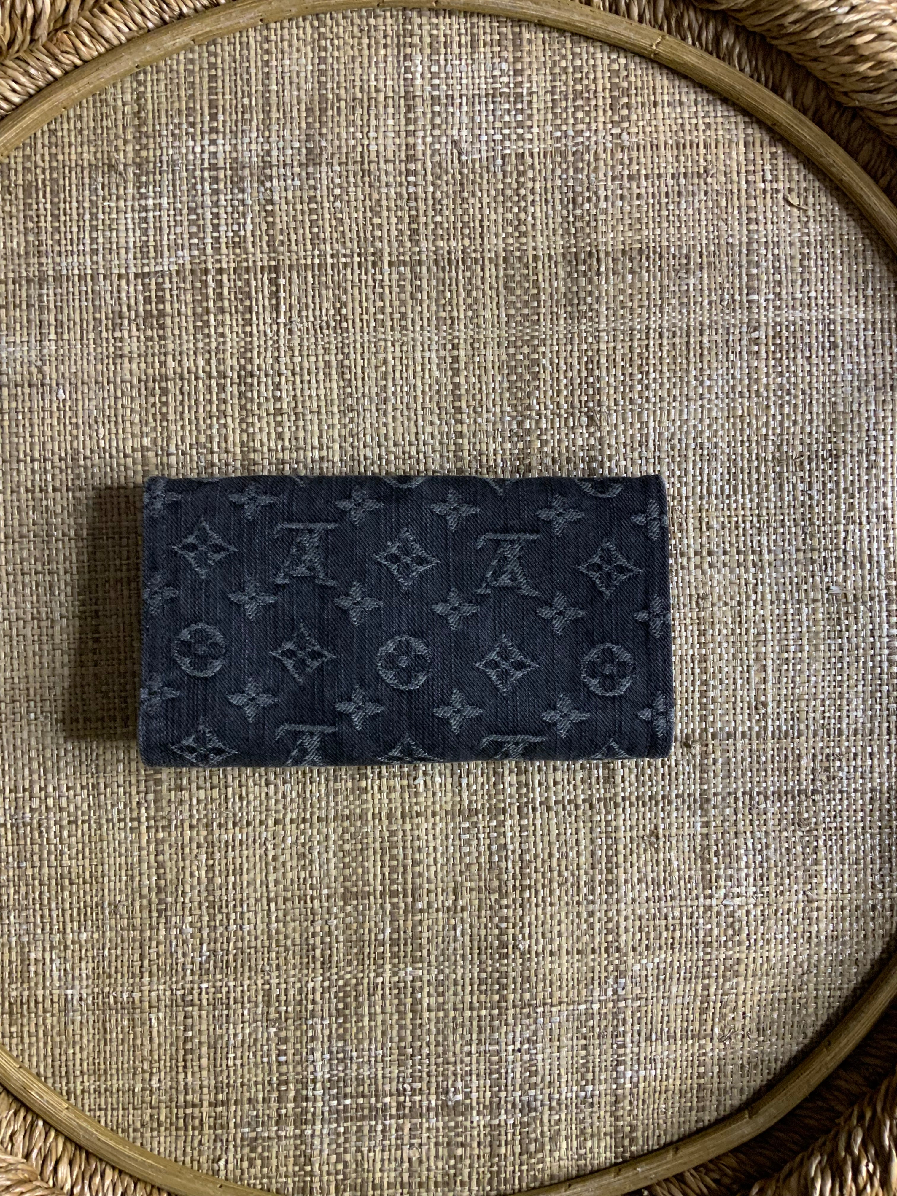 LOUIS VUITTON LV AMELIA DENIM WALLET BLACK