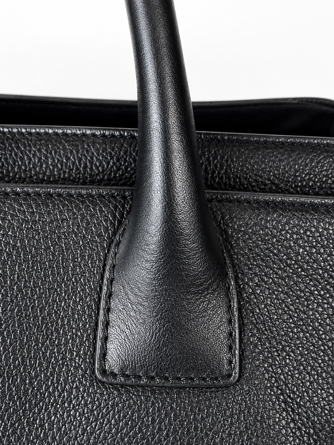 CHANEL EXECUTIVE TOTE