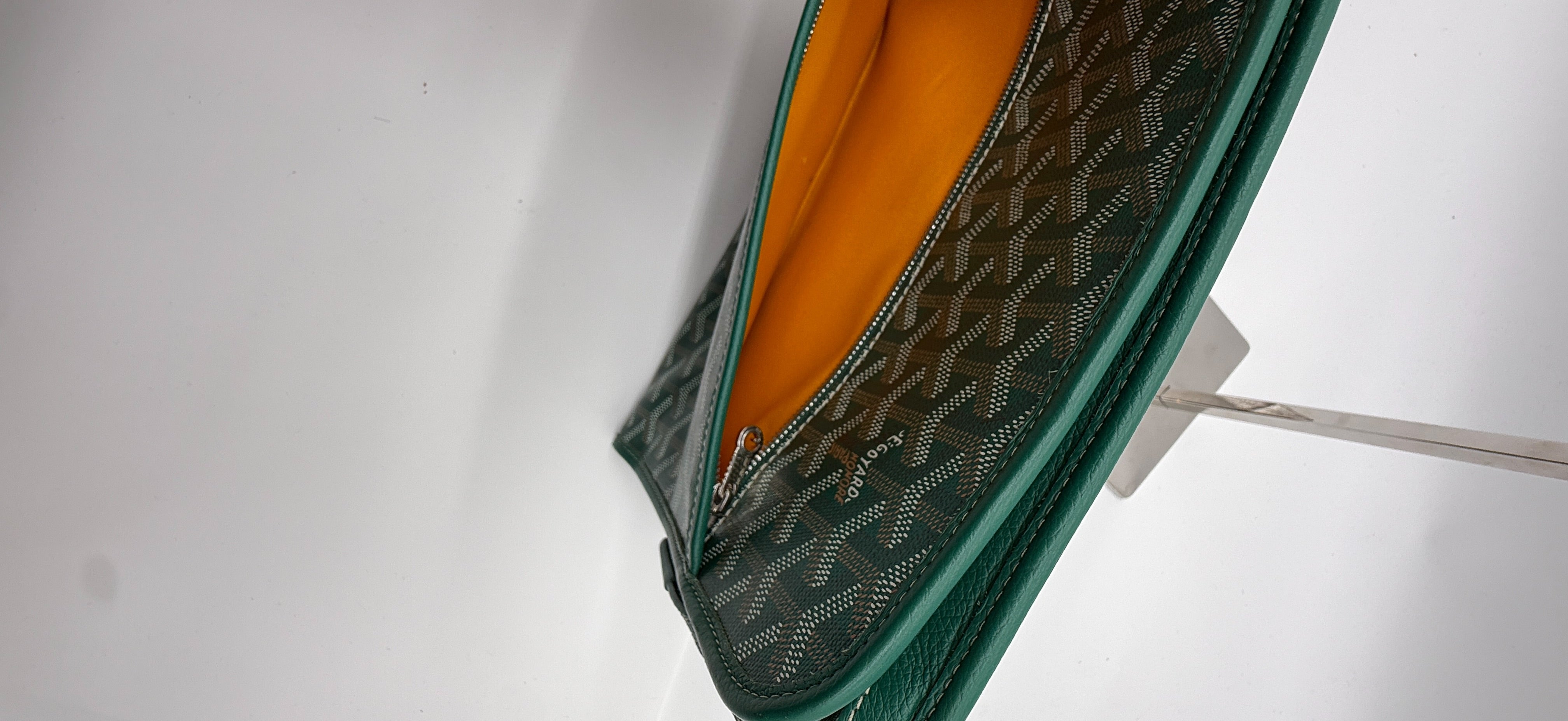 Goyard Senat MM Zip Pouch | Green Goyardine Canvas | Luxury Portfolio Clutch