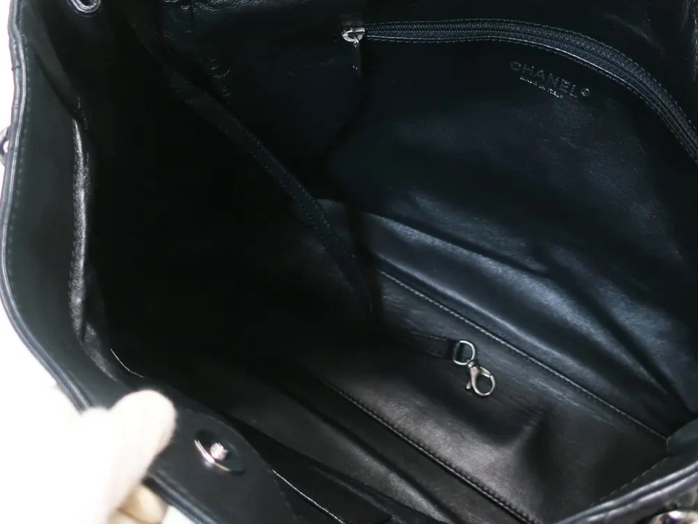 CHANEL Caviar MM Tote Bag
