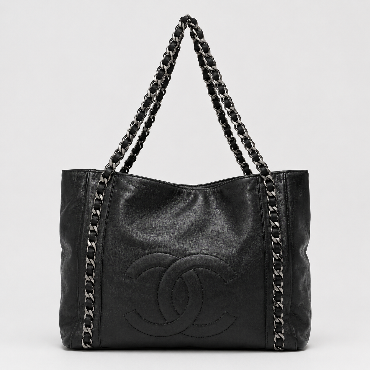 CHANEL Caviar MM Tote Bag