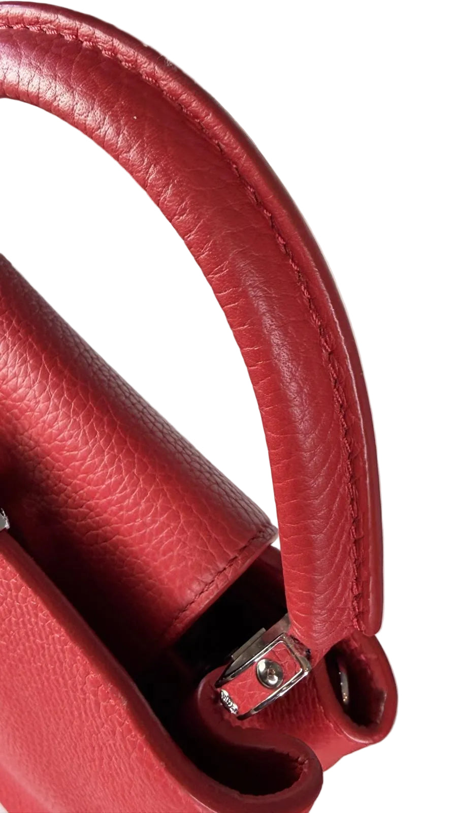 LOUIS VUITTON LV Taurillon Capucines PM