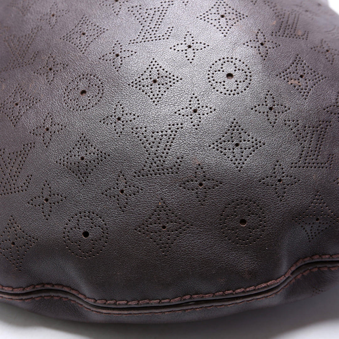 LOUIS VUITTON LV Mahina Leather Onatah GM hobo bag Aubergine (deep plum-purple) Monogram