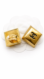 CHANEL VINTAGE SQUARE BLOCK EARRINGS GOLD PLATED 1990’S