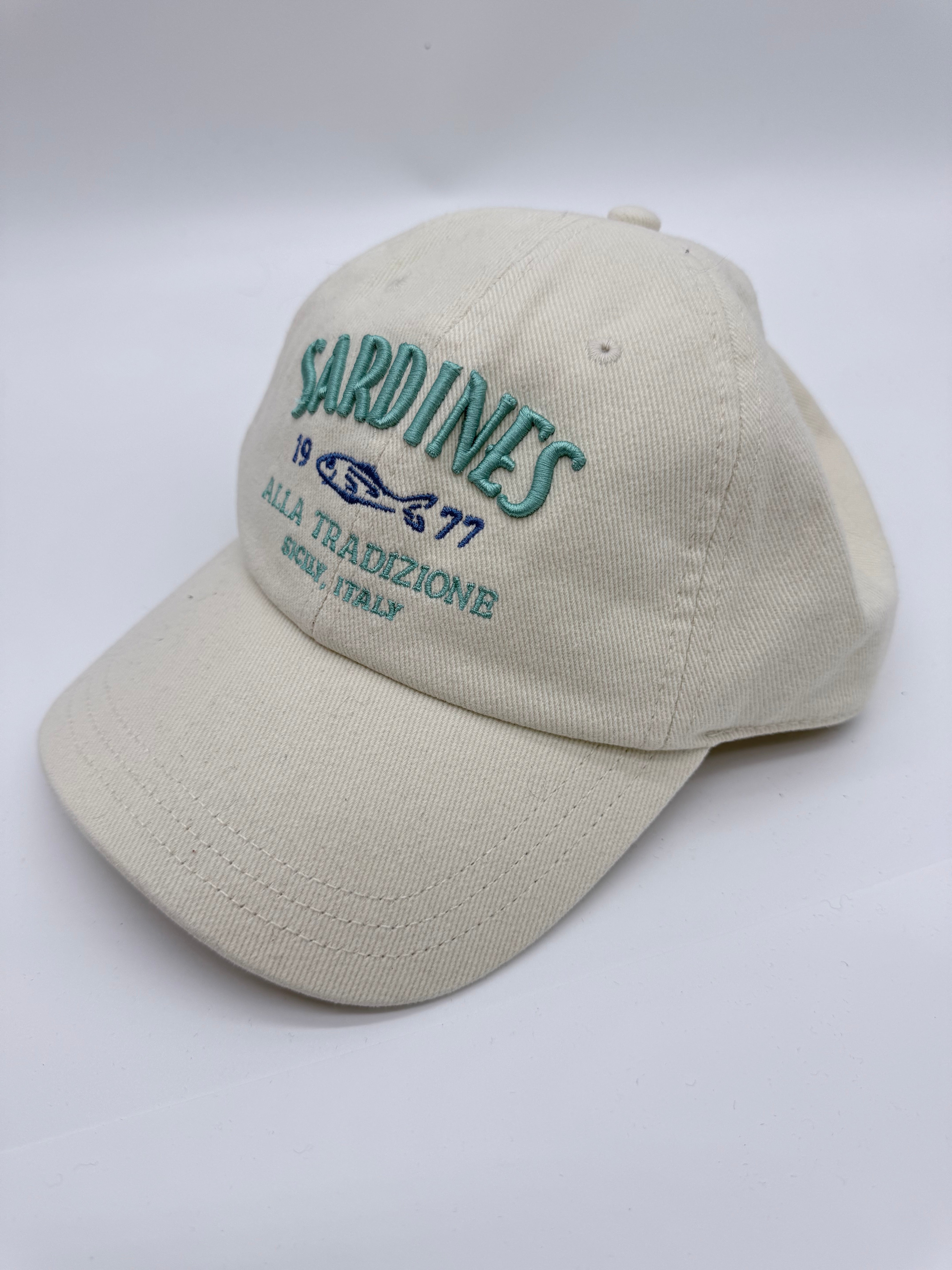 American Eagle Outfitters “Sardines 1977 – Sicilia, Italy” Corduroy Baseball Cap – Ivory | New With Tags