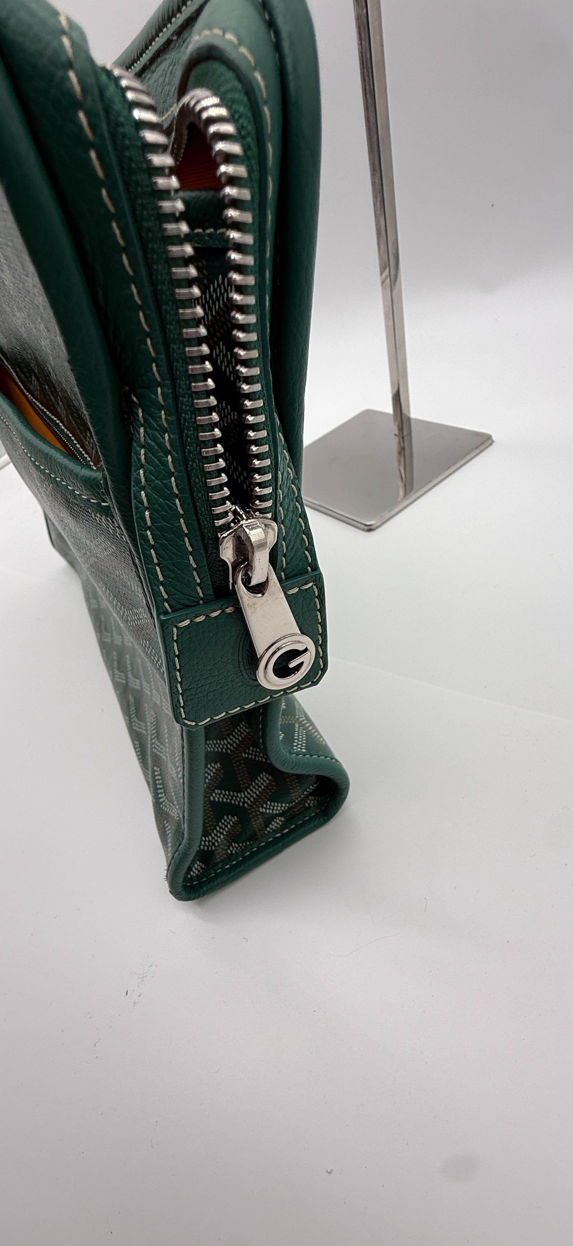 Goyard Senat MM Zip Pouch | Green Goyardine Canvas | Luxury Portfolio Clutch