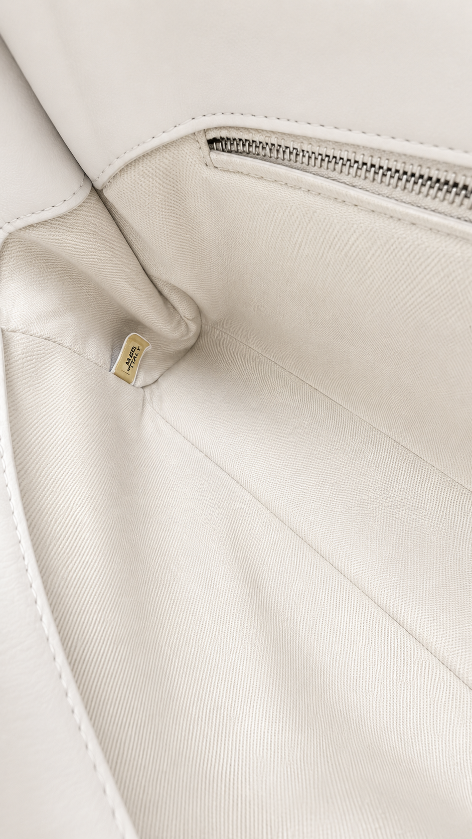 CHANEL VINTAGE 2010 KARL LAGERFELD FLAP WHITE MEDIUM