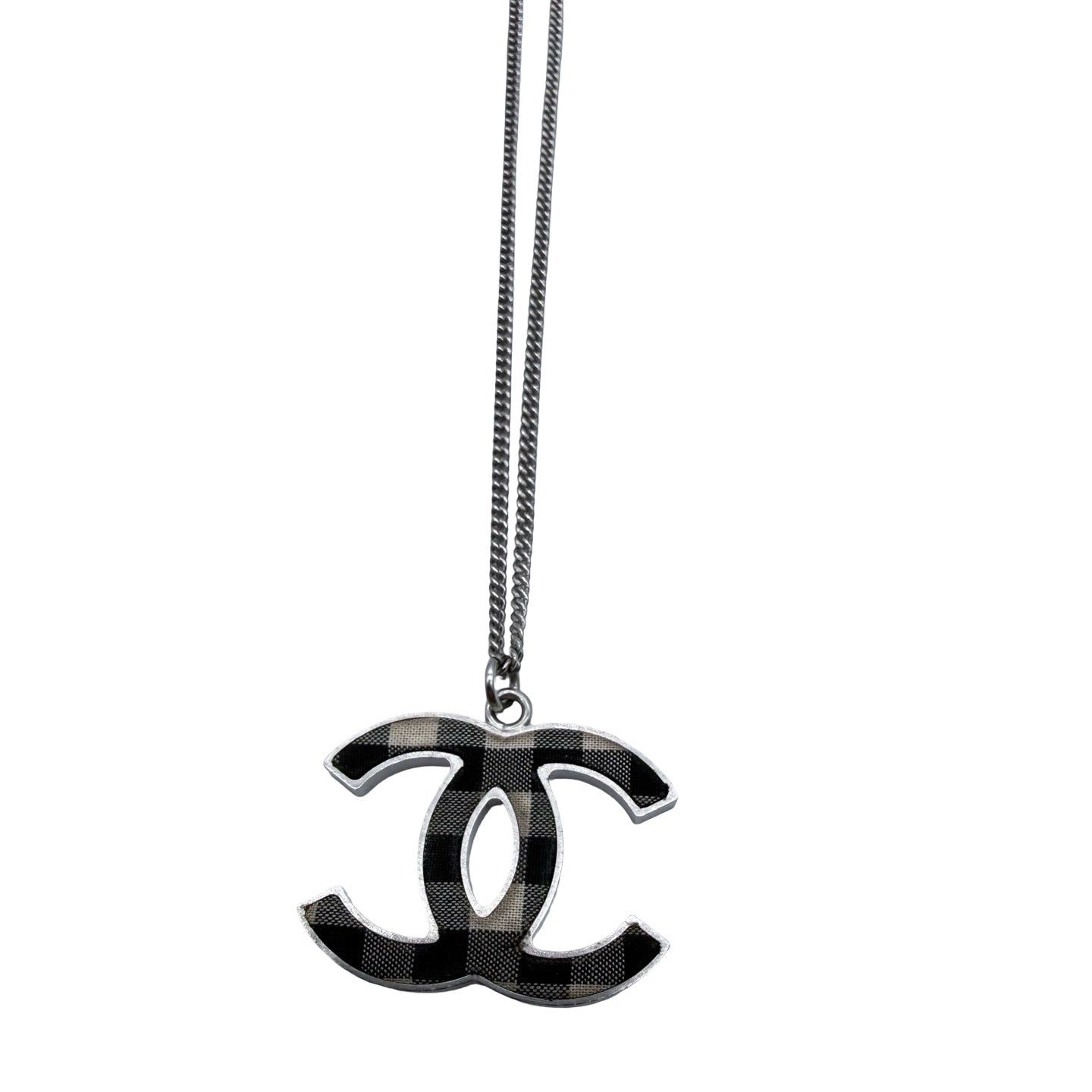 Chanel “So Black” CC pendant necklace