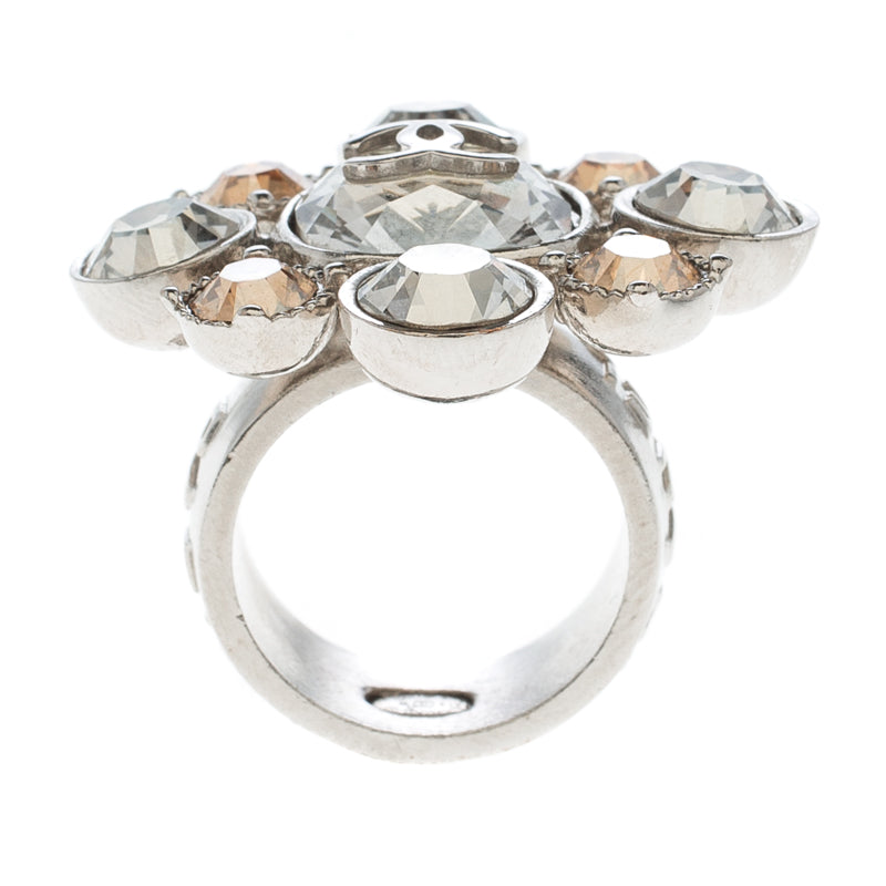 CHANEL CC EMBELLISHED CRYSTAL FLOWER SILVER TONE COCKTAIL RING