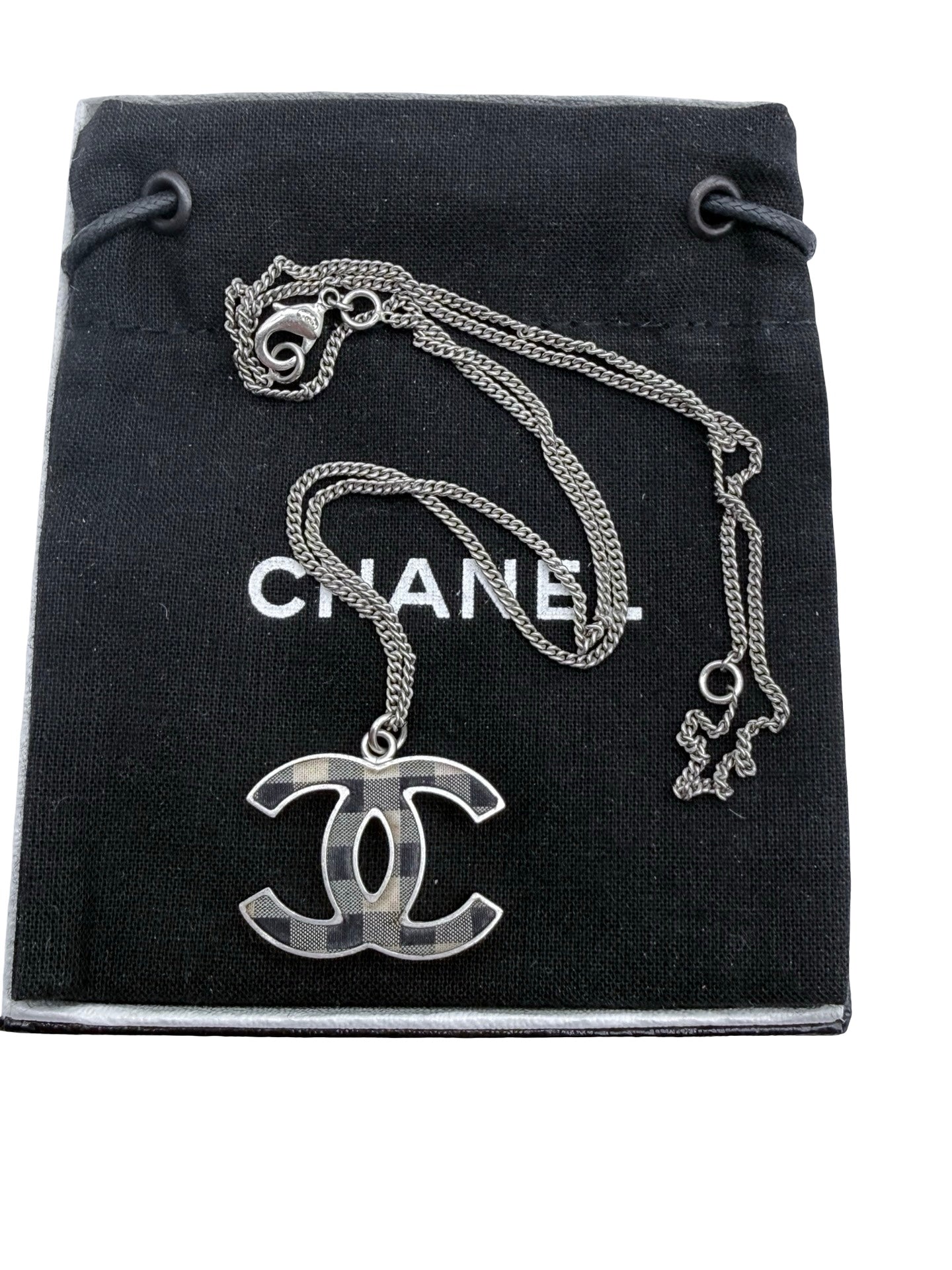 Chanel “So Black” CC pendant necklace