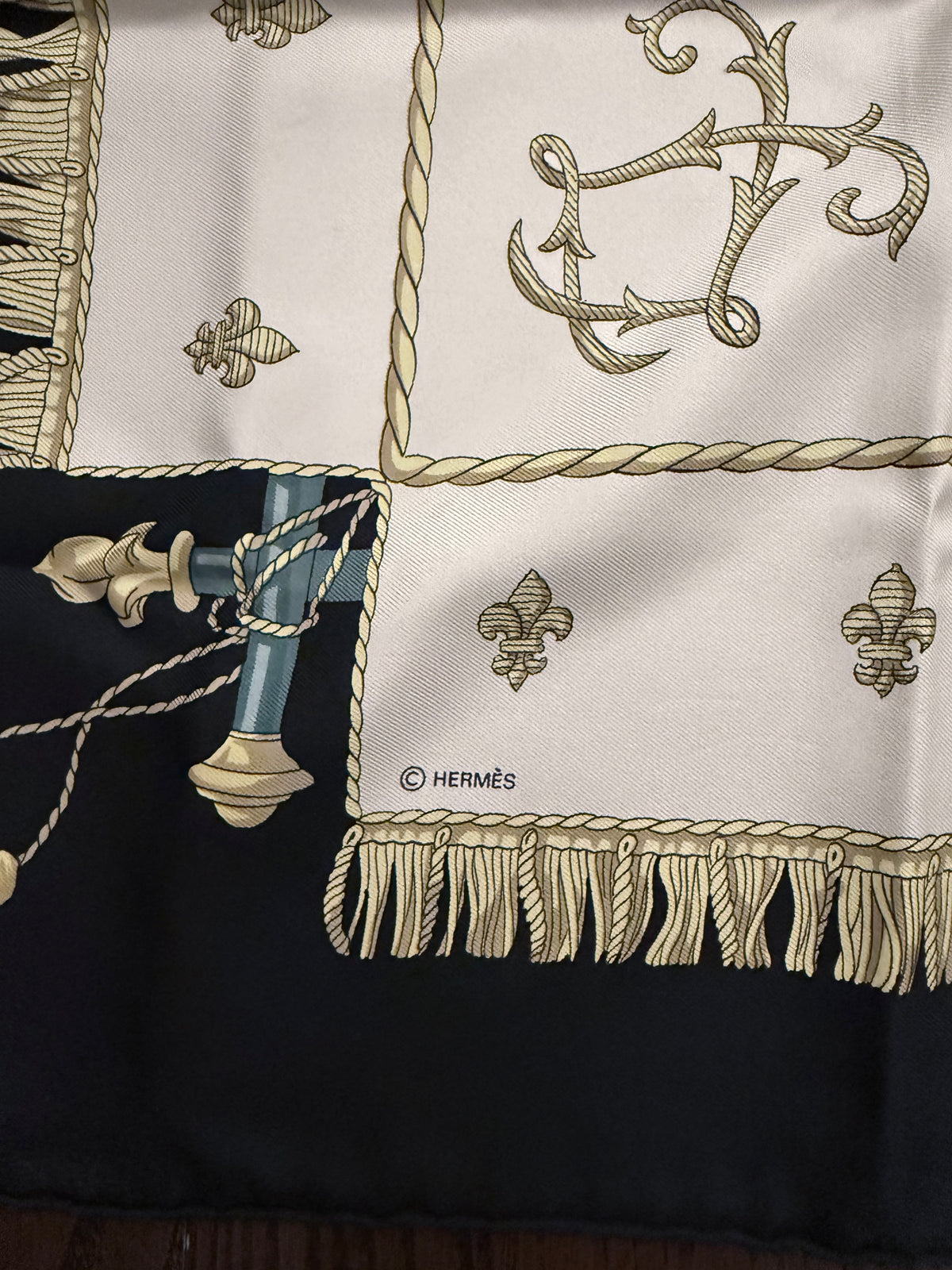 Vintage Hermes La Réale by Hugo Grygkar Hermes Silk Scarf