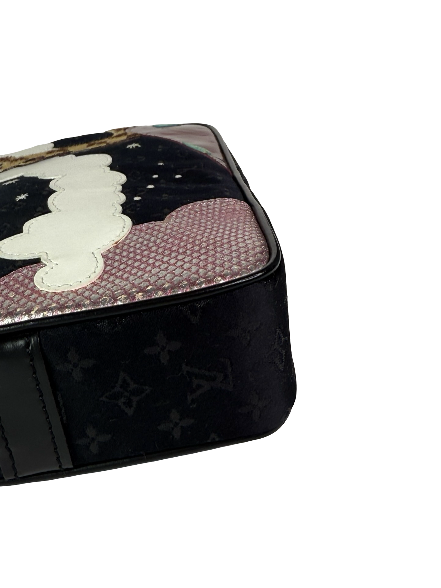 LOUIS VUITTON LV Limited Edition Conte de Fees Pochette Bag