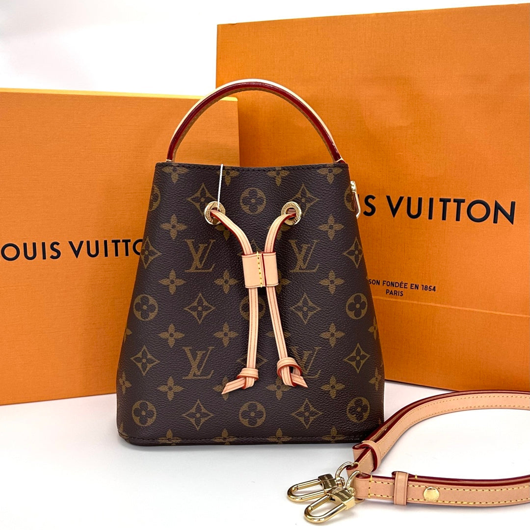 Louis Vuitton Neonoe BB Monogram Brown
