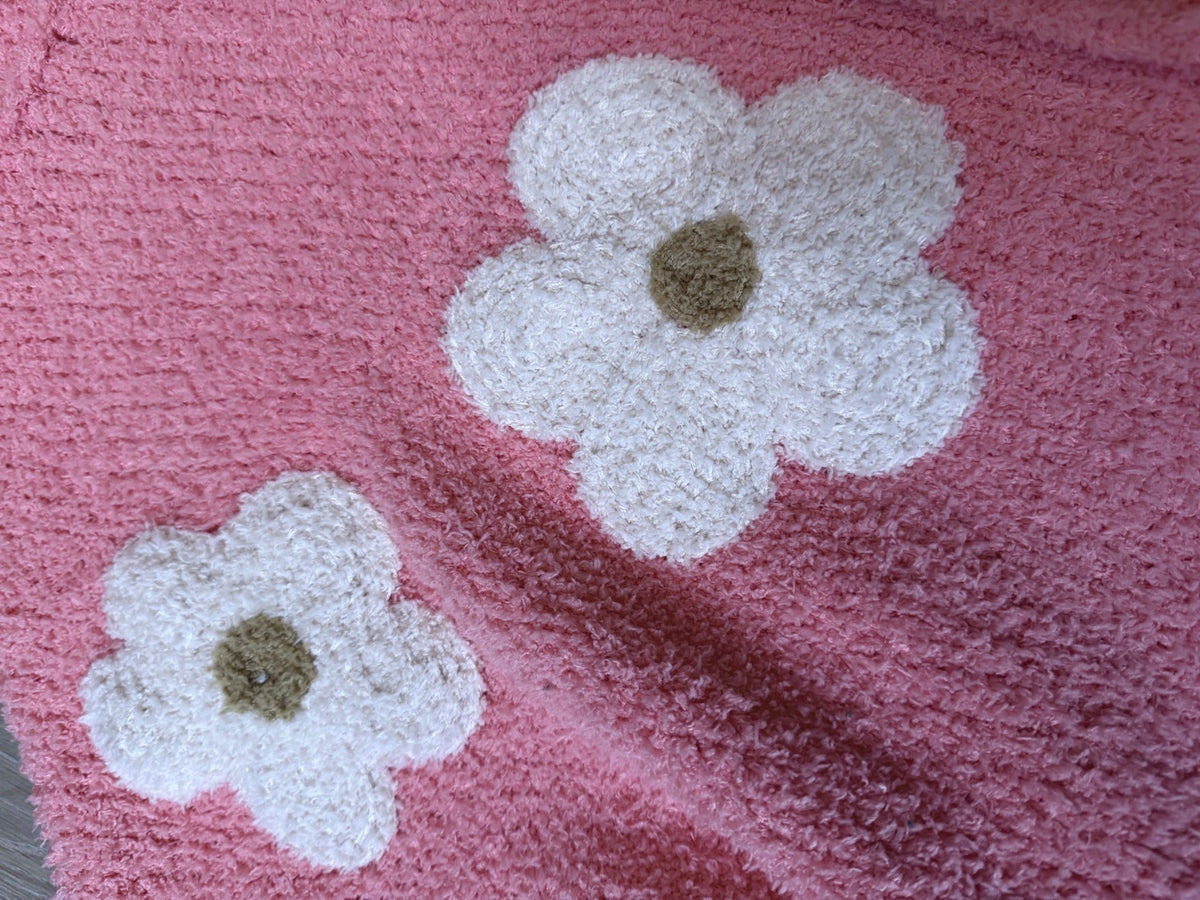 POL Berber Knit Sweater with Flower Print in Coral