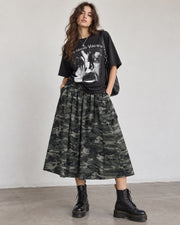 Women's Camouflage Cargo Midi Skirt with Elastic Waist